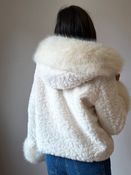 WHITE DOWN JACKET
