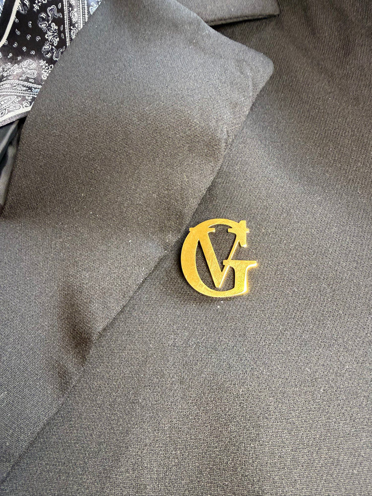 Луксозна брошка Gvipstyle Monogram GV