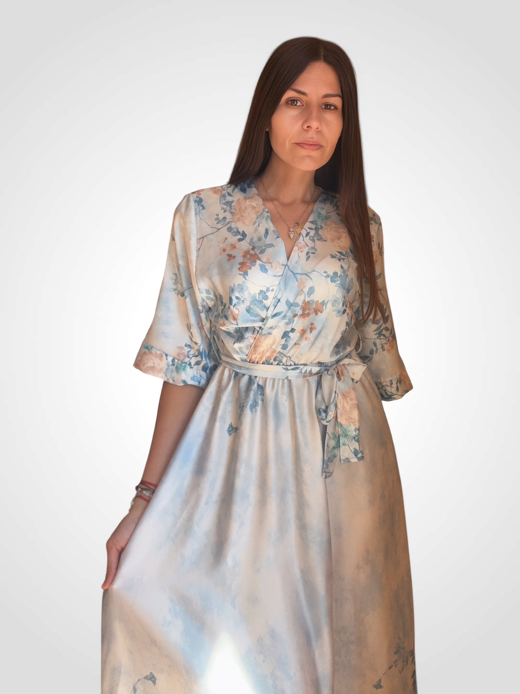 Сатенена Рокля ,,Blossom''