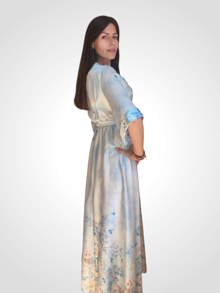 Сатенена Рокля ,,Blossom''