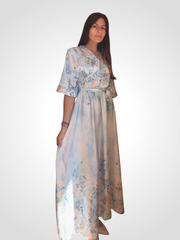 Сатенена Рокля ,,Blossom''
