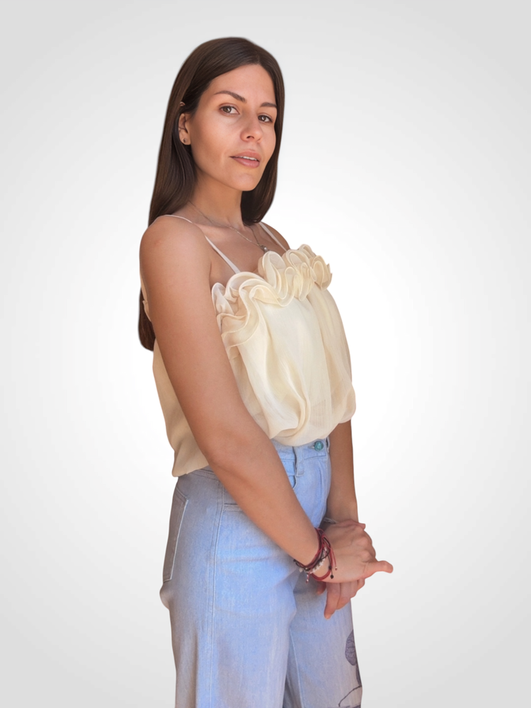 Топ ,,Cloudy Ruffles''