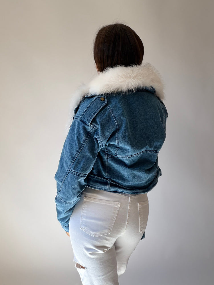 Jacket with a fur collar