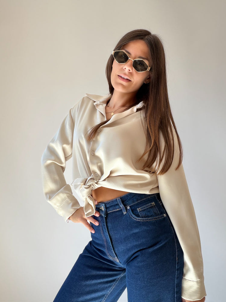 Сатенена Риза ,,Glow''