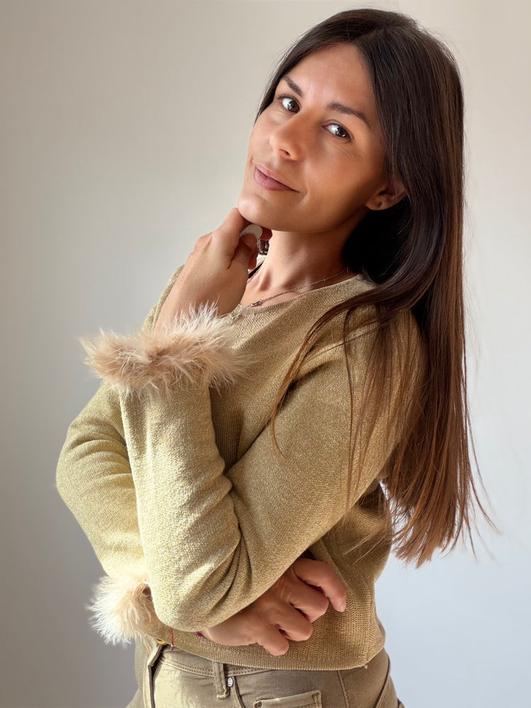 ELEGANT FEATHER VEST - "GOLDEN CHARM"