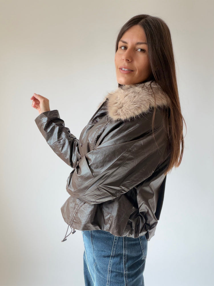 "AURA" JACKET WITH A FLUFFY COLLAR