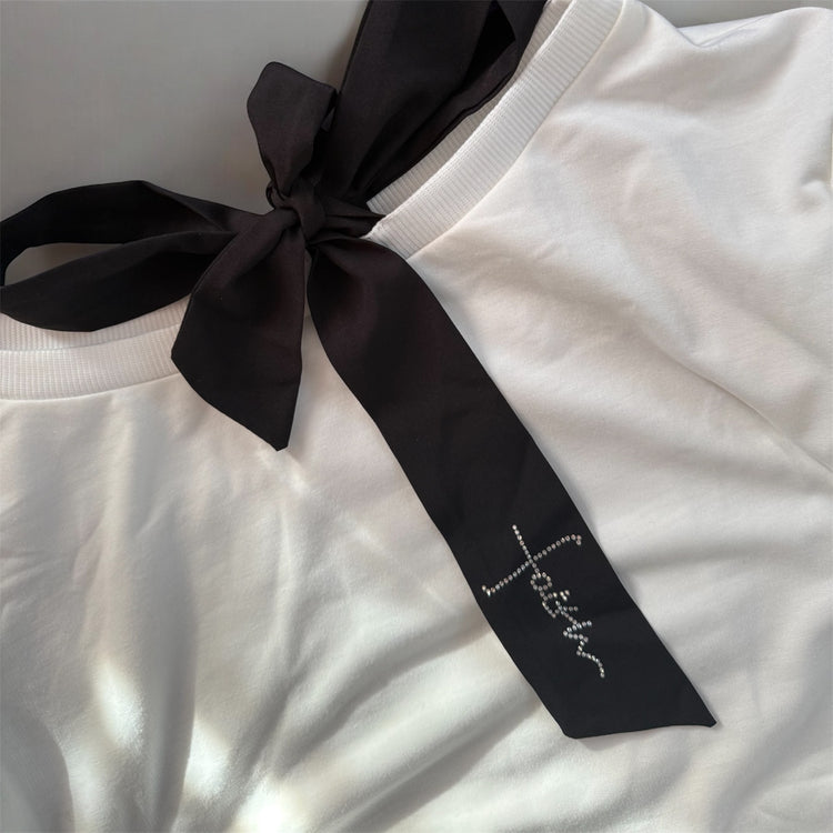 Блуза с панделка