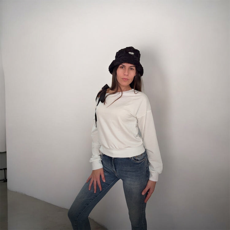 Блуза с панделка