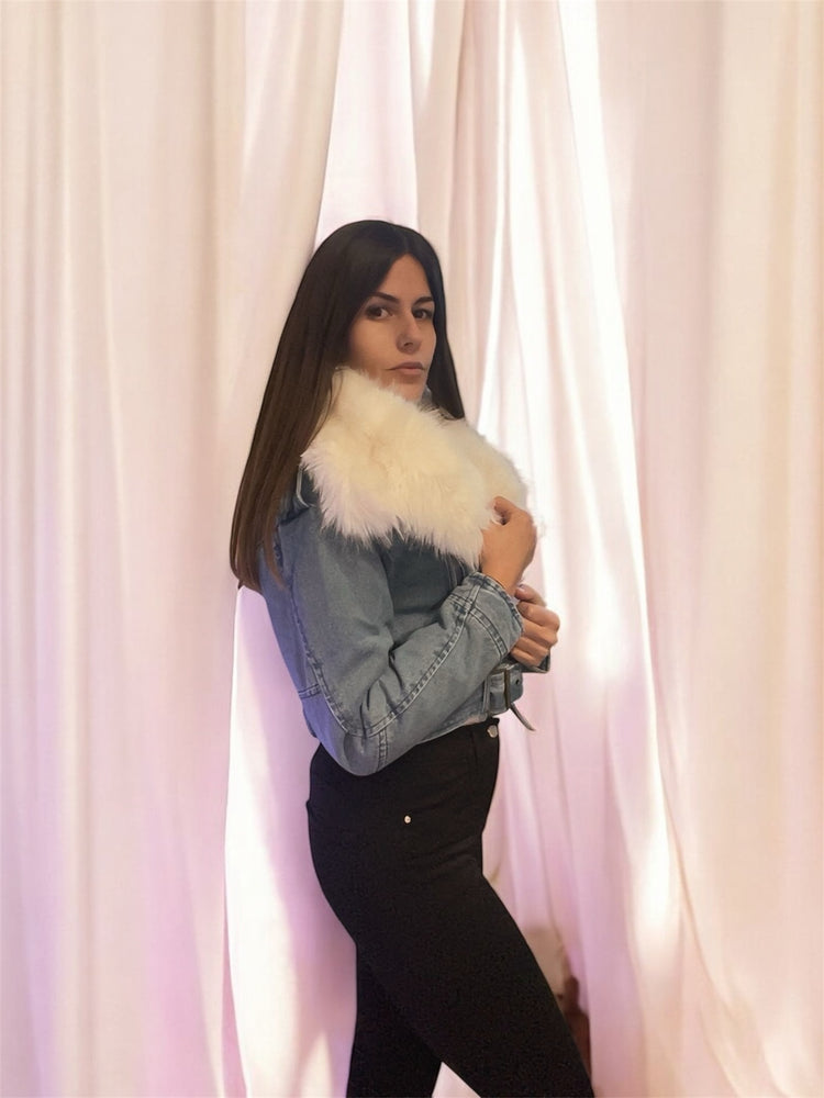 Яке с пухена яка