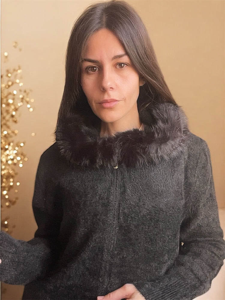 Мека и Топла Жилетка с Качулка