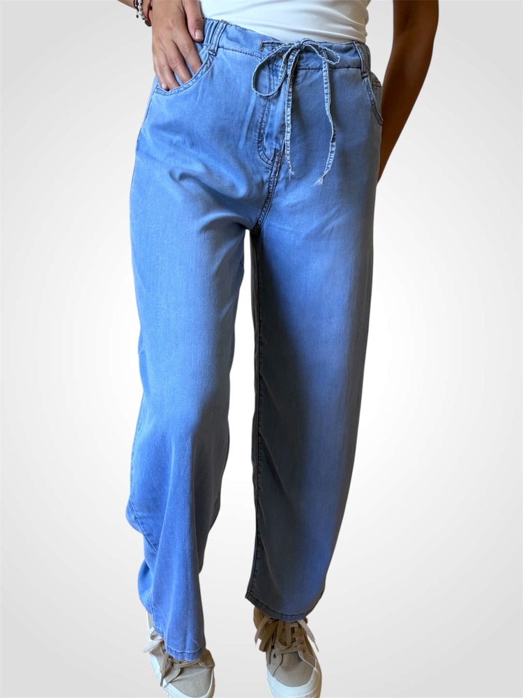 Women's Plus Size Jeans