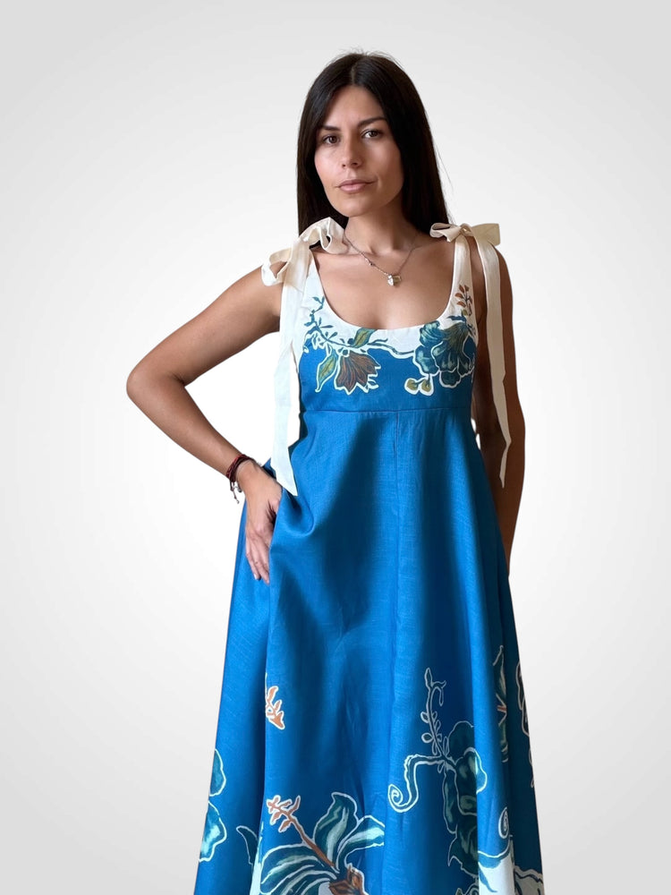 Рокля ,,Azure Bloom