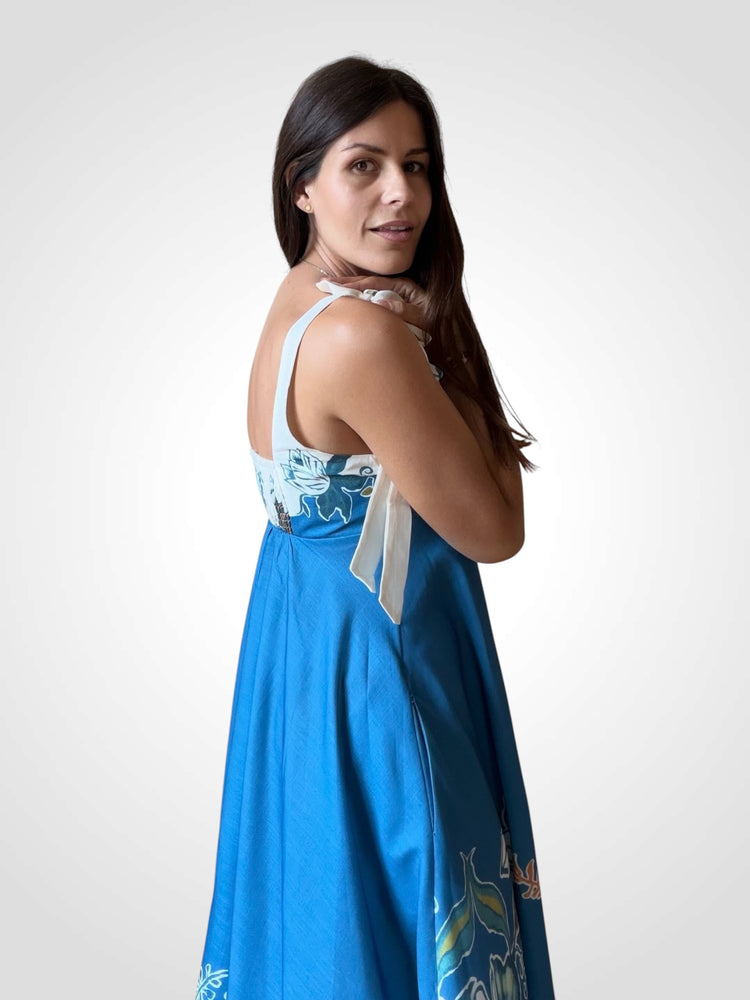 Рокля ,,Azure Bloom